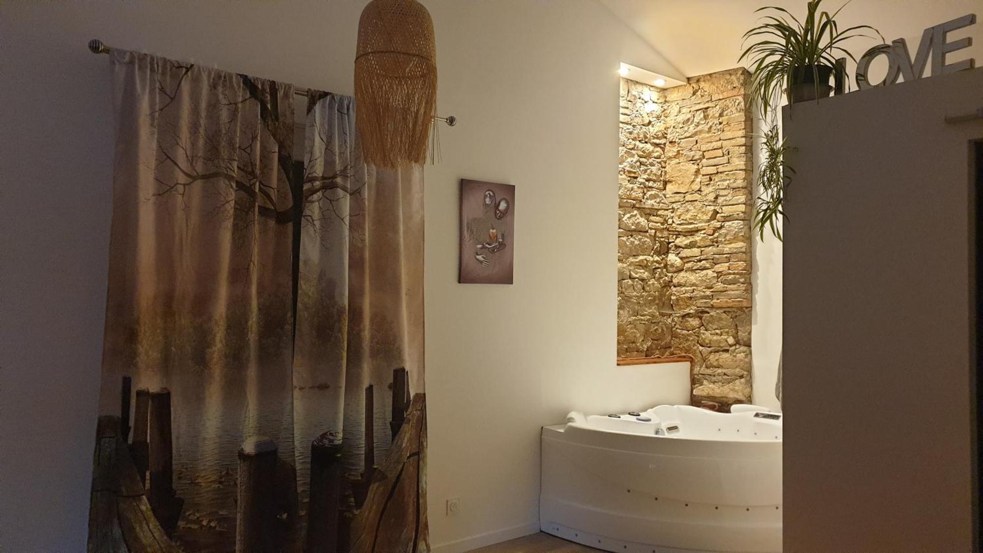 Love Room- Spa- Escale Amoureuse Puygaillard-de-Quercy Bagian luar foto